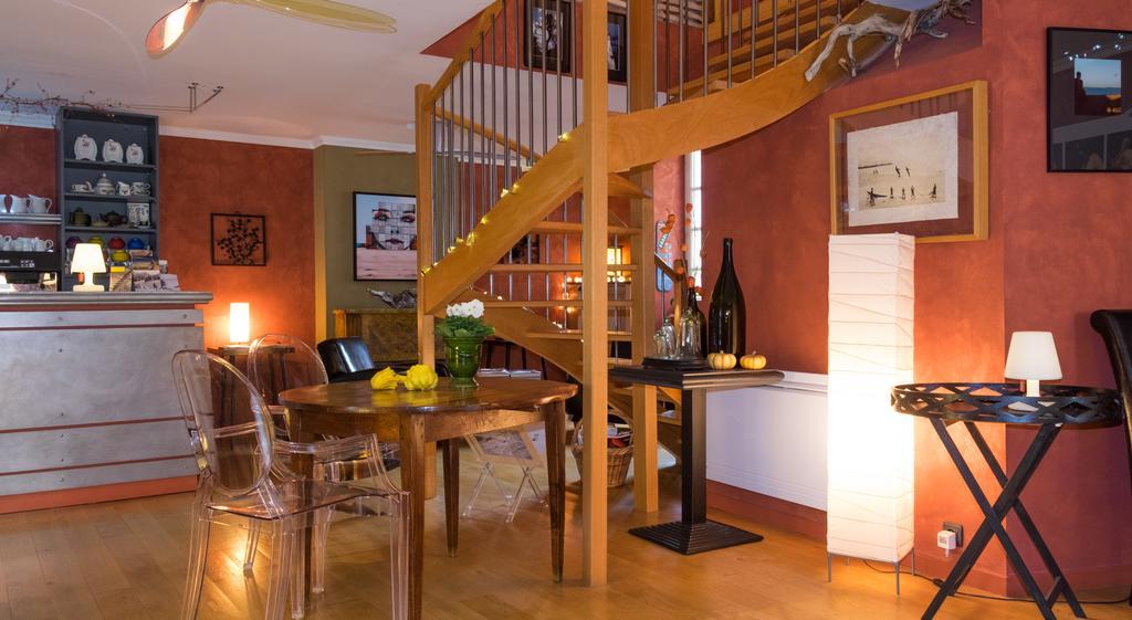 Les Petites Vosges Bed & Breakfast Bagneres-de-Bigorre Exterior photo