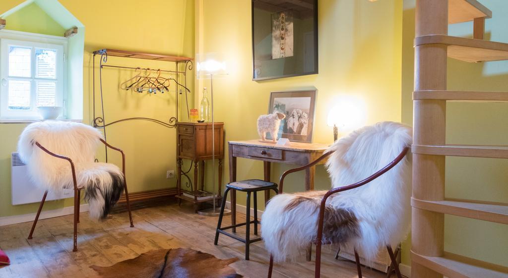 Les Petites Vosges Bed & Breakfast Bagneres-de-Bigorre Exterior photo