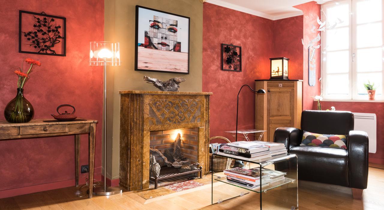 Les Petites Vosges Bed & Breakfast Bagneres-de-Bigorre Exterior photo